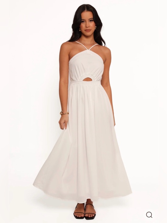 Petal & Pup Dresses & Skirts - NWT- Petal & Pup Madi Maxi Dress, White, size Medium